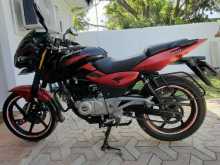 Bajaj Pulsar 180 2017 Motorbike