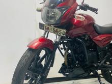 Bajaj Pulsar 180 2007 Motorbike