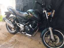 https://riyasewana.com/uploads/bajaj-pulsar-180-23050244503.jpg
