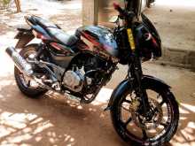 Bajaj Pulsar 180 2017 Motorbike