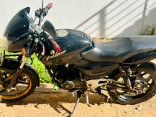 Bajaj Pulsar 180 2005 Motorbike