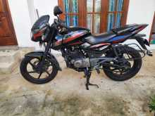 Bajaj Pulsar 180 2017 Motorbike