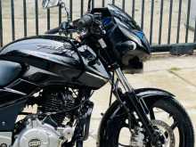 Bajaj PULSAR 180 2016 Motorbike