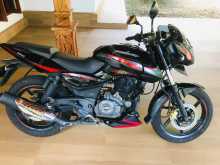 Bajaj Pulsar 180 2017 Motorbike