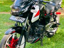Bajaj Pulsar 180 2010 Motorbike