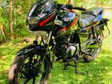 Bajaj Pulsar 180 2017 Motorbike
