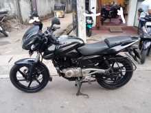 Bajaj Pulsar 180 2016 Motorbike
