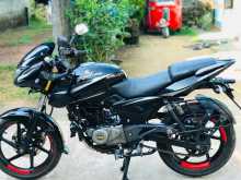 Bajaj Pulsar 180 2017 Motorbike