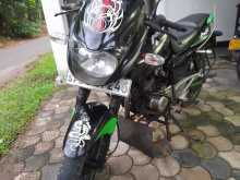 Bajaj Pulsar 180 2014 Motorbike