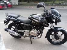 https://riyasewana.com/uploads/bajaj-pulsar-180-2617432513173.jpg