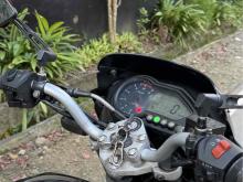 https://riyasewana.com/uploads/bajaj-pulsar-180-2711265324992.jpg