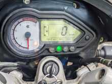 https://riyasewana.com/uploads/bajaj-pulsar-180-2713290713884.jpg