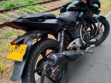 https://riyasewana.com/uploads/bajaj-pulsar-180-271355126746.jpg