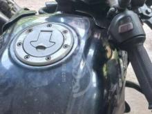 https://riyasewana.com/uploads/bajaj-pulsar-180-27161613430380.jpg