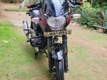 https://riyasewana.com/uploads/bajaj-pulsar-180-27192638626596.jpg