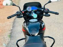 Bajaj Pulsar 180 2017 Motorbike