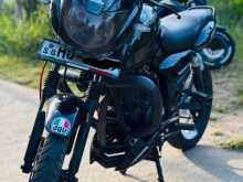 Bajaj Pulsar 180 2006 Motorbike