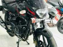 Bajaj PULSAR 180 2017 Motorbike