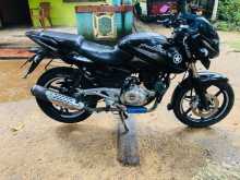 Bajaj Pulsar 180 2016 Motorbike