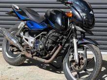 https://riyasewana.com/uploads/bajaj-pulsar-180-2912333424442.jpg
