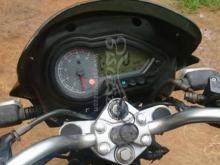 https://riyasewana.com/uploads/bajaj-pulsar-180-29163101658449.jpg