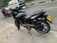 https://riyasewana.com/uploads/bajaj-pulsar-180-298223522372.jpg