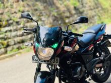 Bajaj Pulsar 180 2017 Motorbike