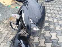 Bajaj PULSAR 180 2016 Motorbike