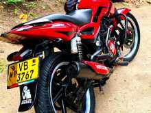 https://riyasewana.com/uploads/bajaj-pulsar-180-31259284283.jpg