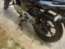 https://riyasewana.com/uploads/bajaj-pulsar-180-3806134133.jpg
