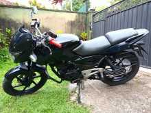 https://riyasewana.com/uploads/bajaj-pulsar-180-4030084142.jpg