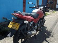 https://riyasewana.com/uploads/bajaj-pulsar-180-410925602442.jpg