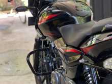 https://riyasewana.com/uploads/bajaj-pulsar-180-49423313474.jpg