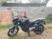 https://riyasewana.com/uploads/bajaj-pulsar-180-49482913844.jpg