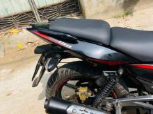 https://riyasewana.com/uploads/bajaj-pulsar-180-51053446684.jpg