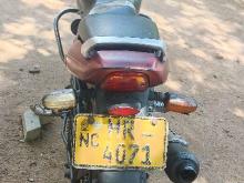 https://riyasewana.com/uploads/bajaj-pulsar-180-51505256024.jpg