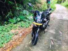 Bajaj Pulsar 180 2017 Motorbike