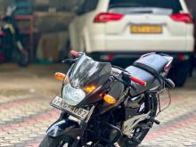 Bajaj Pulsar 180 2010 Motorbike