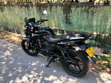 Bajaj Pulsar 180 2012 Motorbike