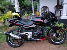Bajaj Pulsar 180 2011 Motorbike