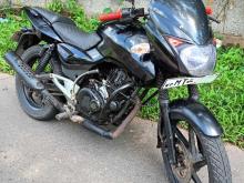 https://riyasewana.com/uploads/bajaj-pulsar-180-61518176936.jpg