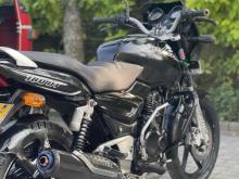 https://riyasewana.com/uploads/bajaj-pulsar-180-617405924402.jpg