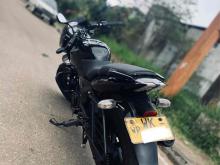 https://riyasewana.com/uploads/bajaj-pulsar-180-617532924192.jpg