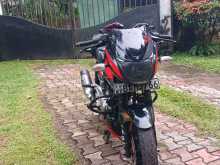 Bajaj Pulsar 180 2014 Motorbike