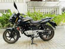Bajaj Pulsar 180 2016 Motorbike