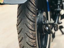https://riyasewana.com/uploads/bajaj-pulsar-180-718243619955.jpg