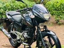 Bajaj Pulsar 180 2016 Motorbike