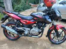 Bajaj Pulsar 180 2014 Motorbike