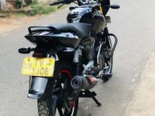 https://riyasewana.com/uploads/bajaj-pulsar-180-7842246564.jpg