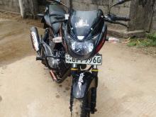 Bajaj Pulsar 180 2017 Motorbike